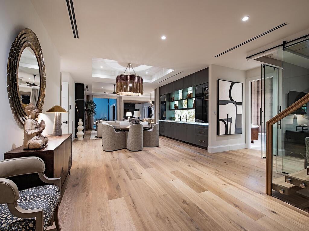 OLDE NAPLES - Residential