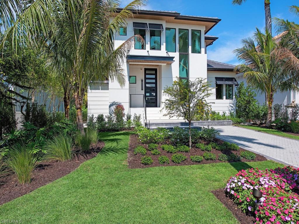 OLDE NAPLES - Residential