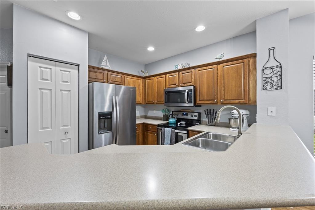 CYPRESS LANDING - Residential