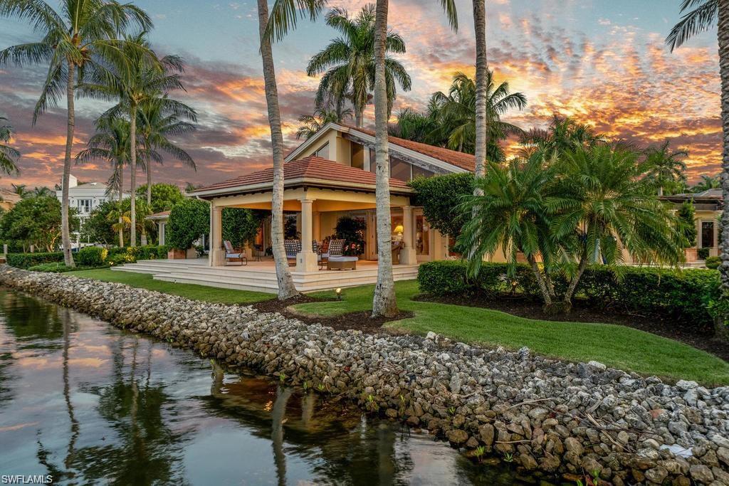 AQUALANE SHORES - Residential
