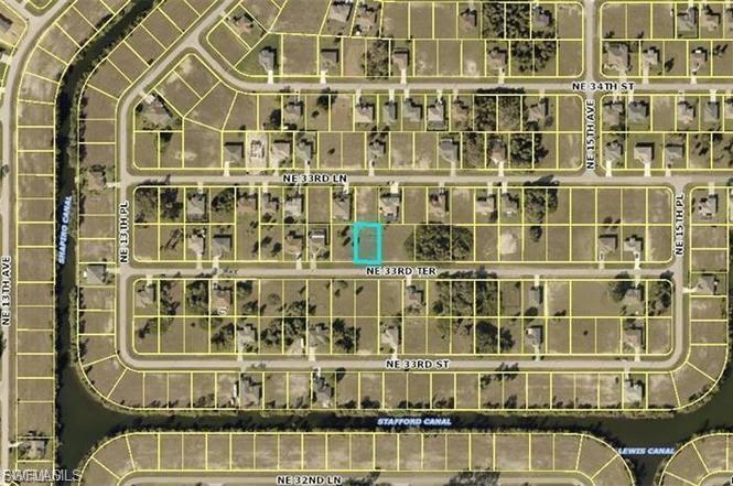 CAPE CORAL - Land