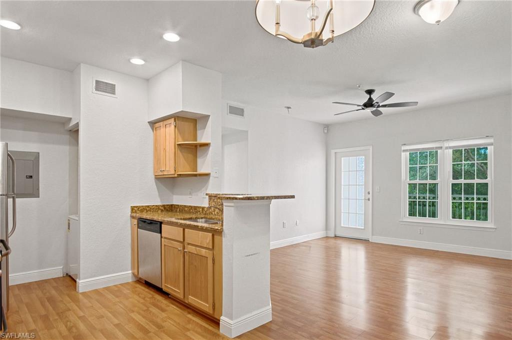 THE TIDES AT PELICAN LANDING - Residential Lease