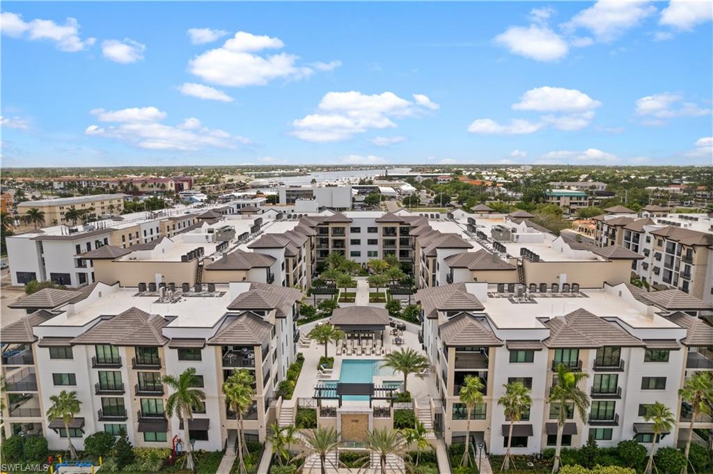 NAPLES SQUARE - Residential Lease