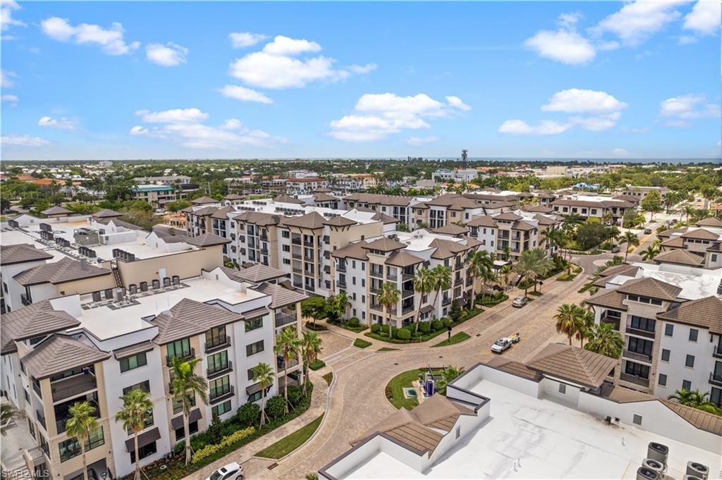 NAPLES SQUARE - Residential Lease