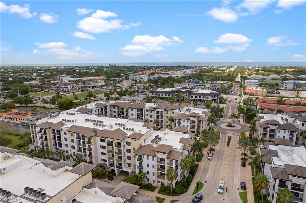 NAPLES SQUARE - Residential Lease