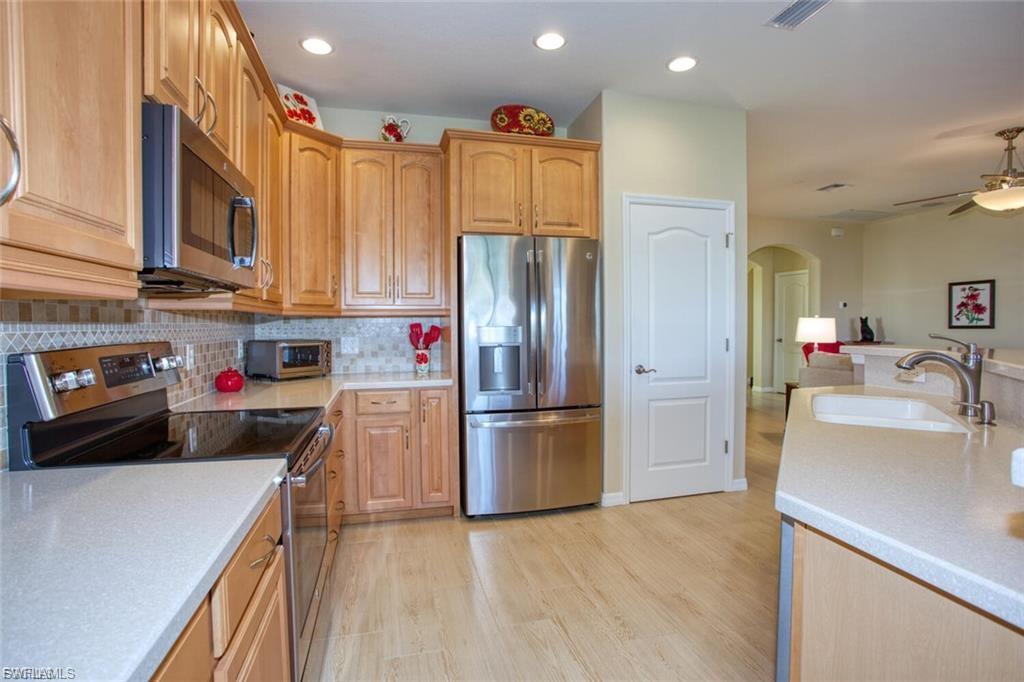 SANDOVAL - Residential Lease