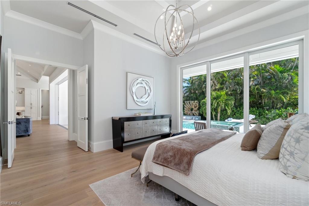 MOORINGS - Residential