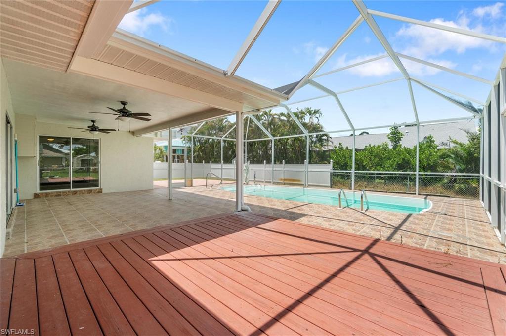 ISLAND PARK WOODLANDS - Residential