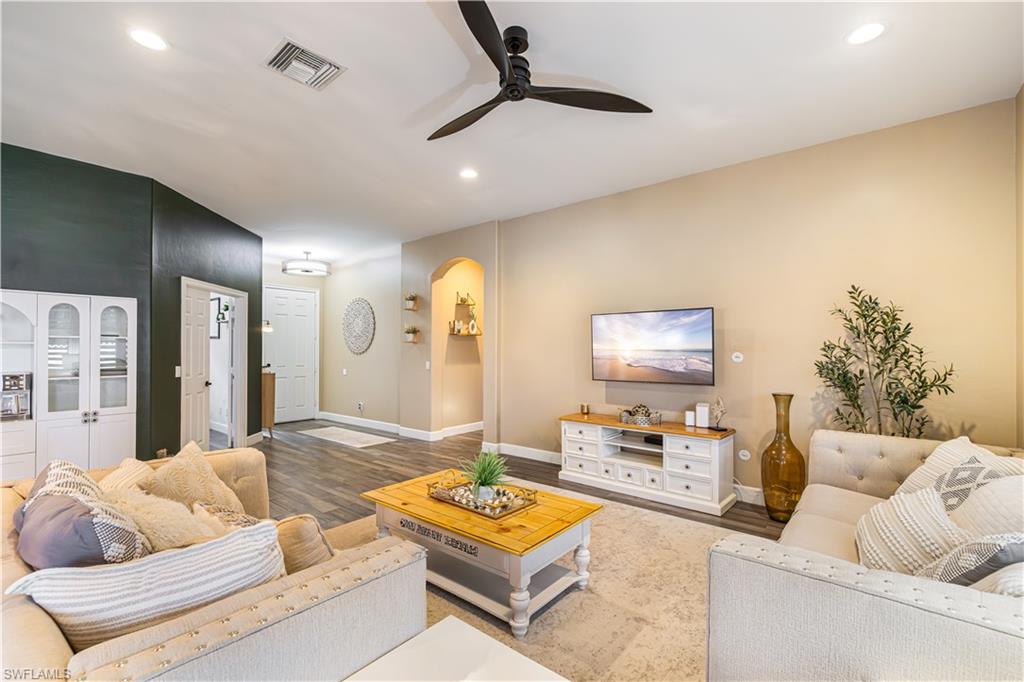TIMBER RIDGE - Residential