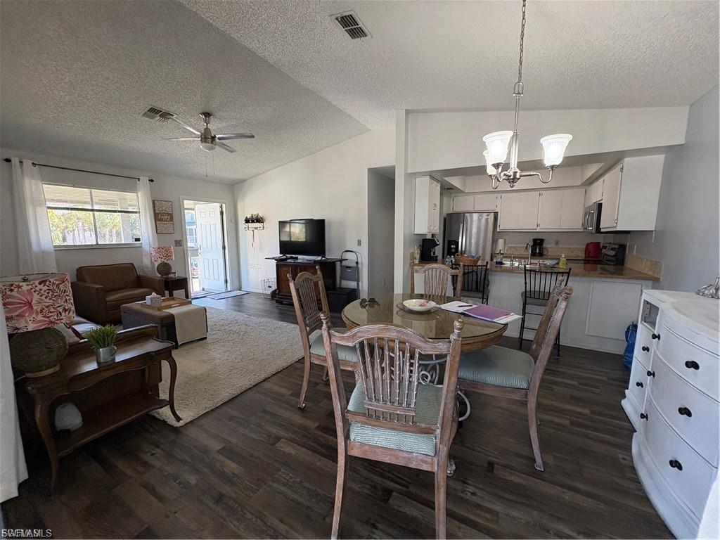 FOXMOOR VILLAGE CONDO - Residential