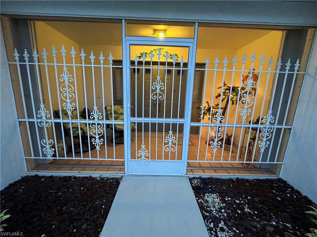 SABAL SPRINGS GOLF AND RACQUET CLUB - Residential