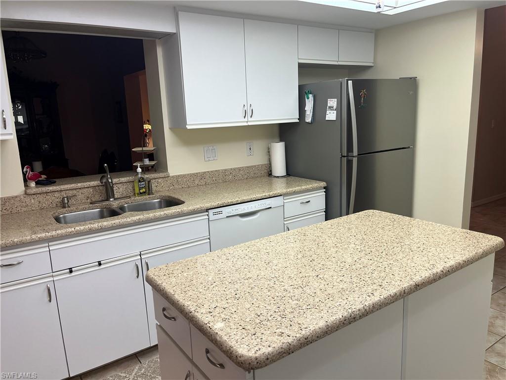 SABAL SPRINGS GOLF AND RACQUET CLUB - Residential
