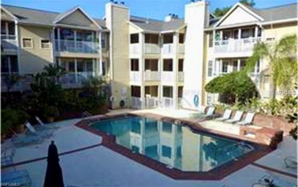 HYDE PARK CONDOMINIUM - Residential