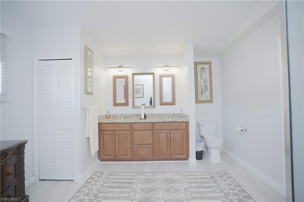 COUNTRY OAKS - Residential