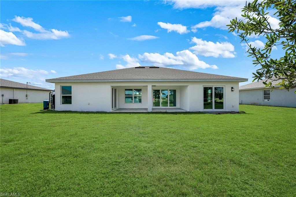 CAPE CORAL - Residential