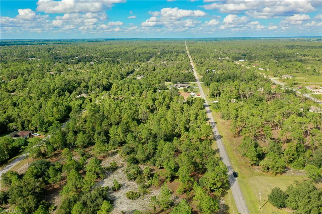 LEHIGH ACRES - Land