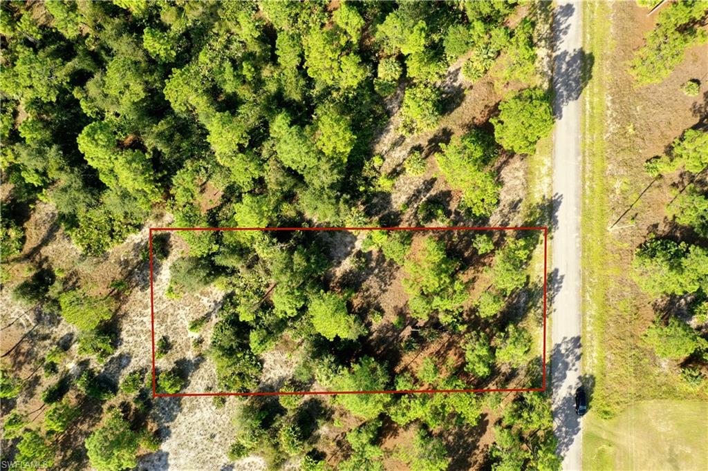 LEHIGH ACRES - Land
