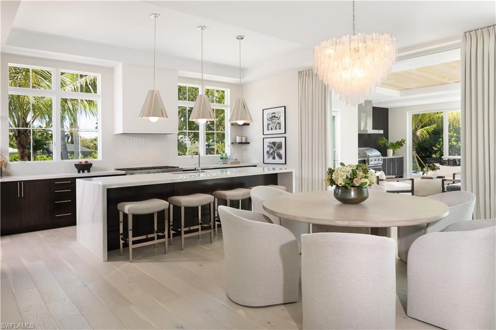 ROYAL HARBOR - Residential