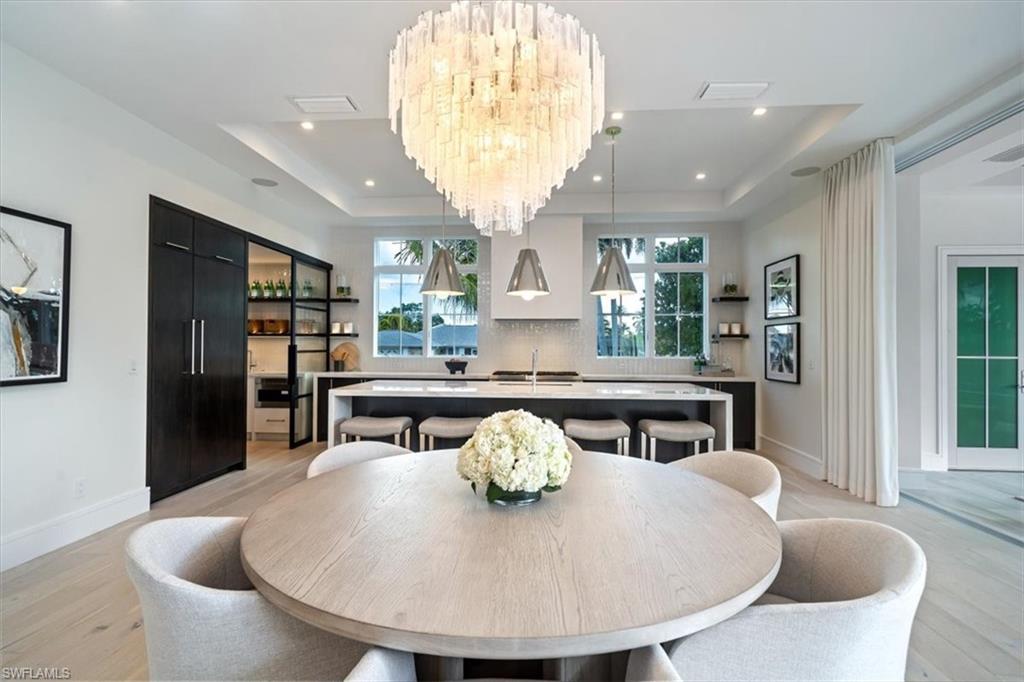ROYAL HARBOR - Residential