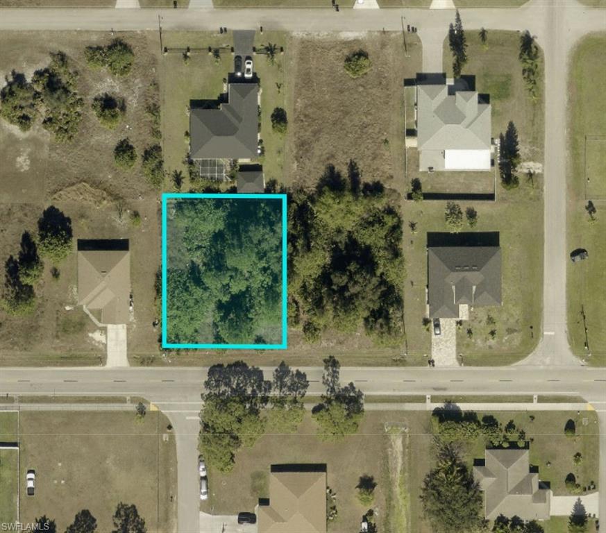 LEHIGH ACRES - Land