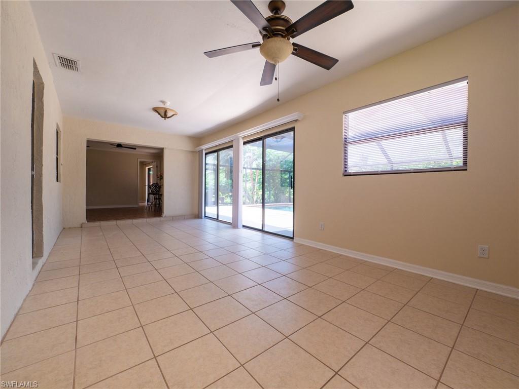 SAN CARLOS PARK - Residential