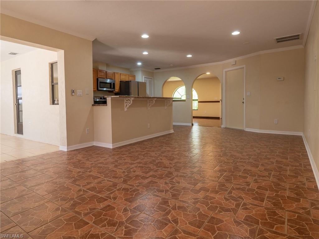 SAN CARLOS PARK - Residential