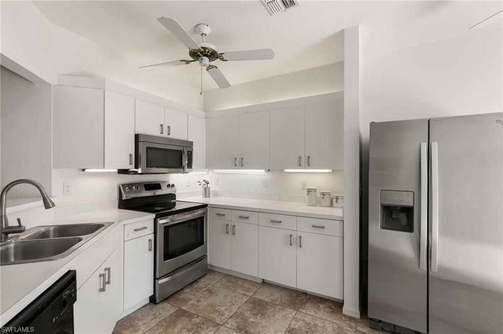 FIELDSTONE VILLAGE - Residential