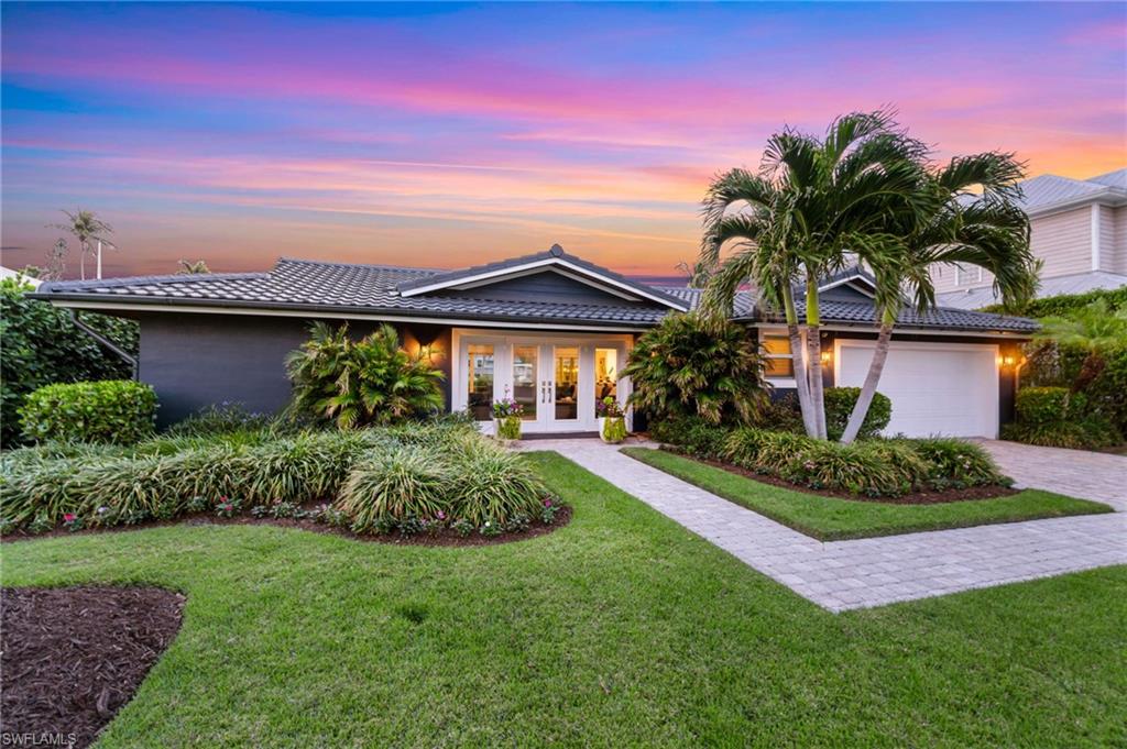 ROYAL HARBOR - Residential