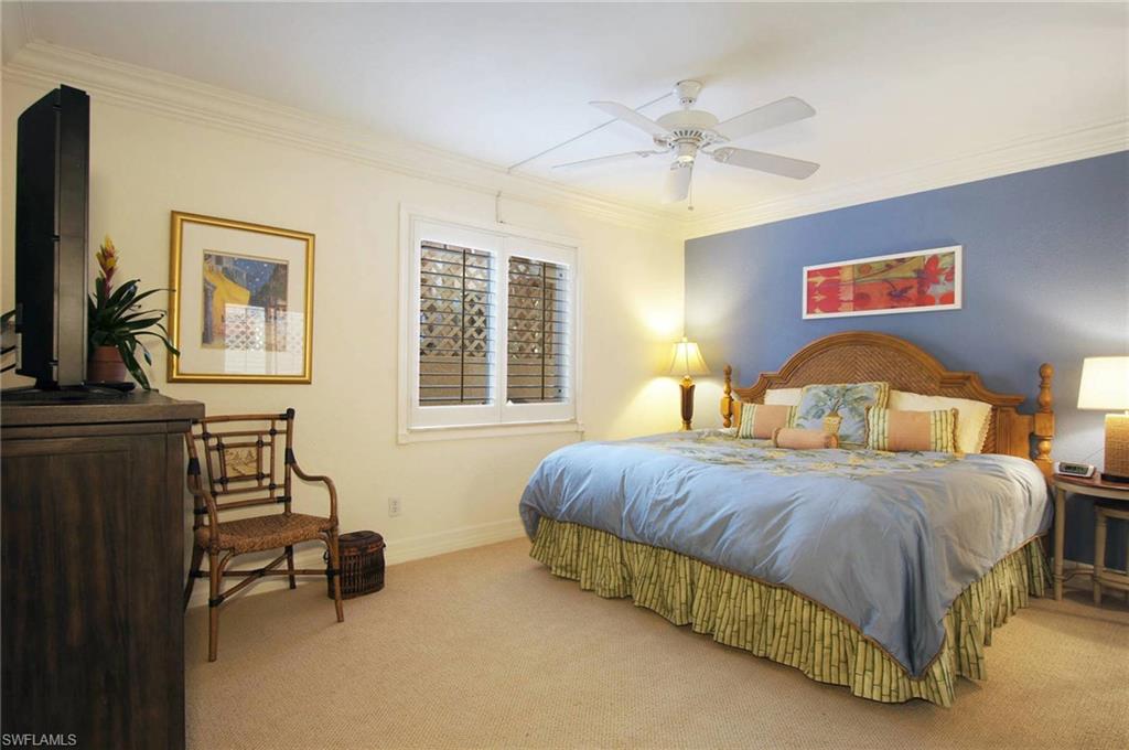 CASTLETON GARDENS - Residential