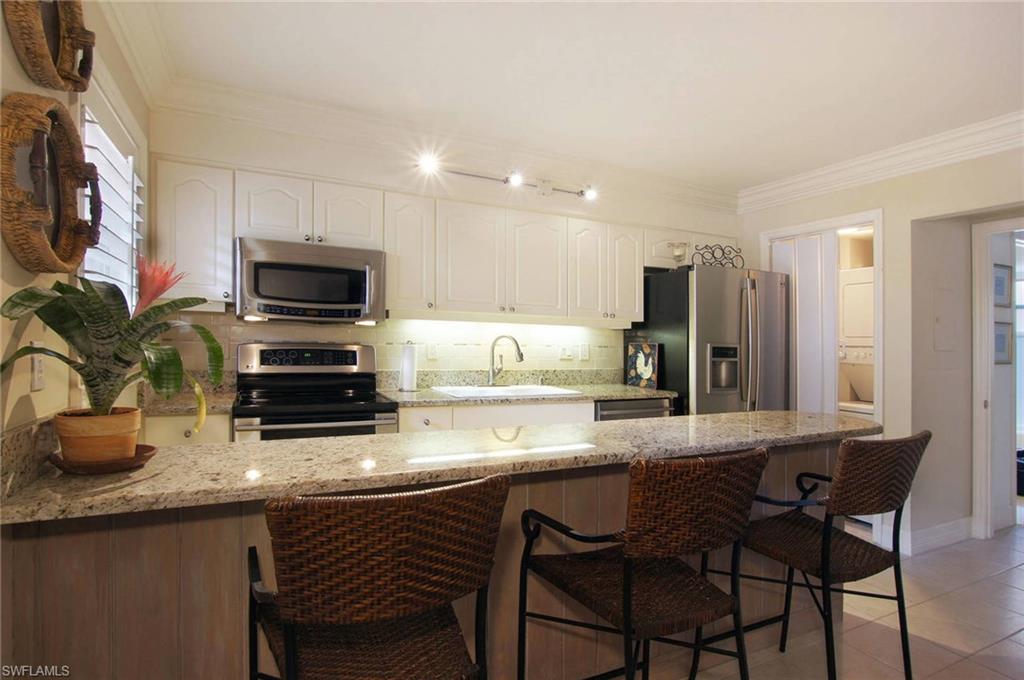 CASTLETON GARDENS - Residential
