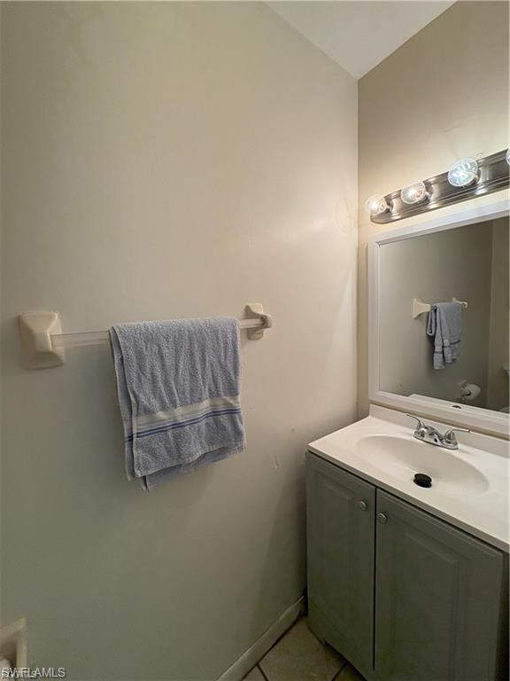 DAVES COURT - Residential Lease