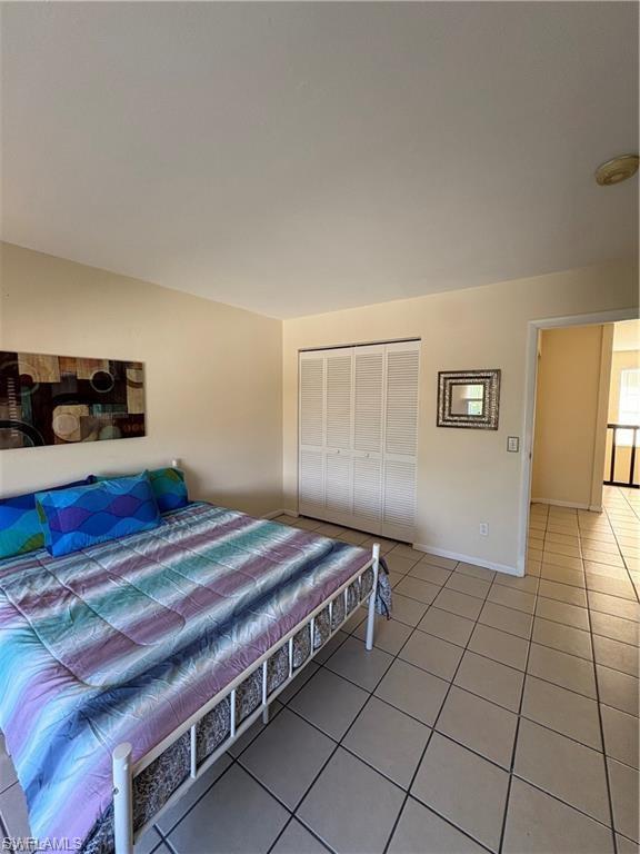 DAVES COURT - Residential Lease
