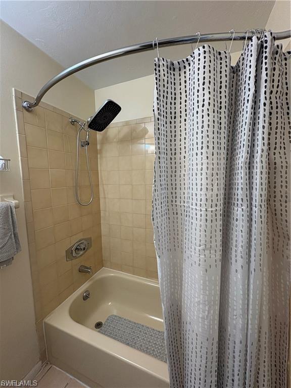 DAVES COURT - Residential Lease