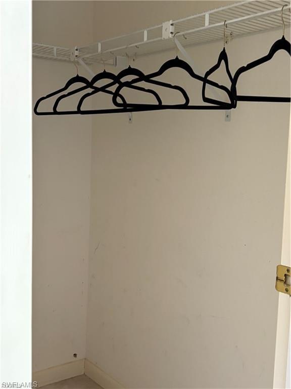 DAVES COURT - Residential Lease