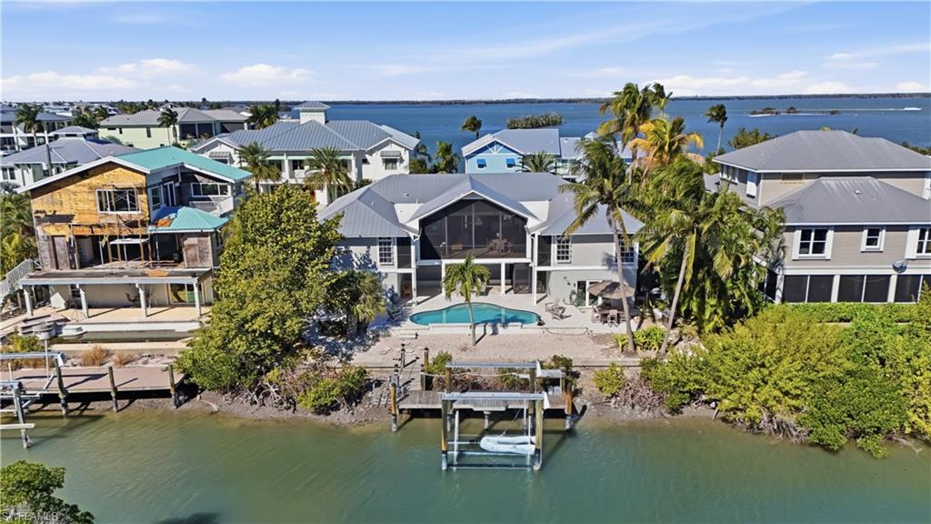 FAIRVIEW ISLES - Residential