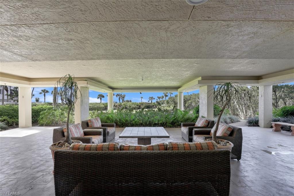 BEACH HOUSE AT NAPLES CAY - Residential