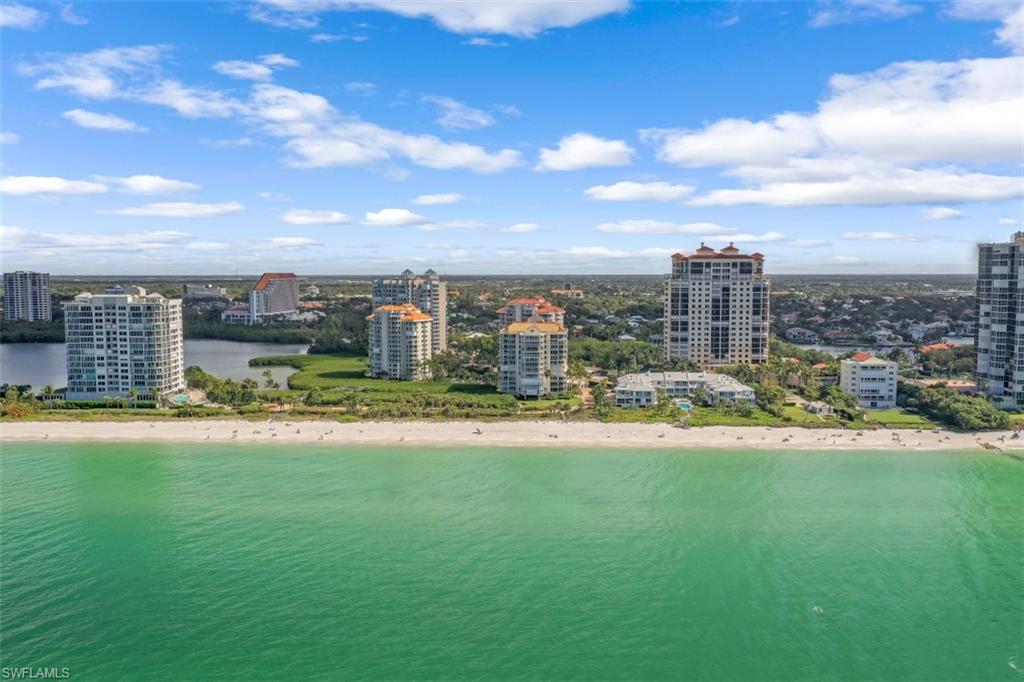 BEACH HOUSE AT NAPLES CAY - Residential
