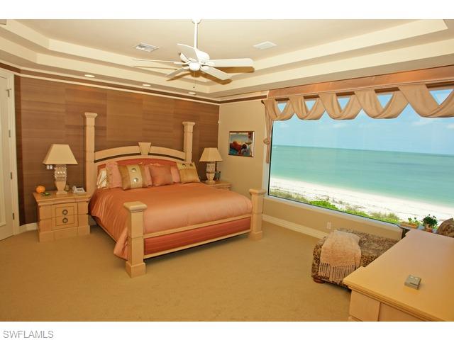 BAREFOOT BEACH - Residential