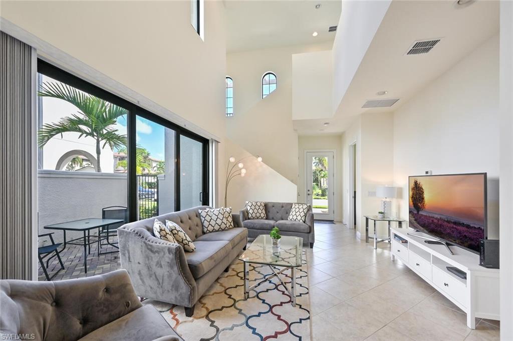 ARTESIA - Residential Lease