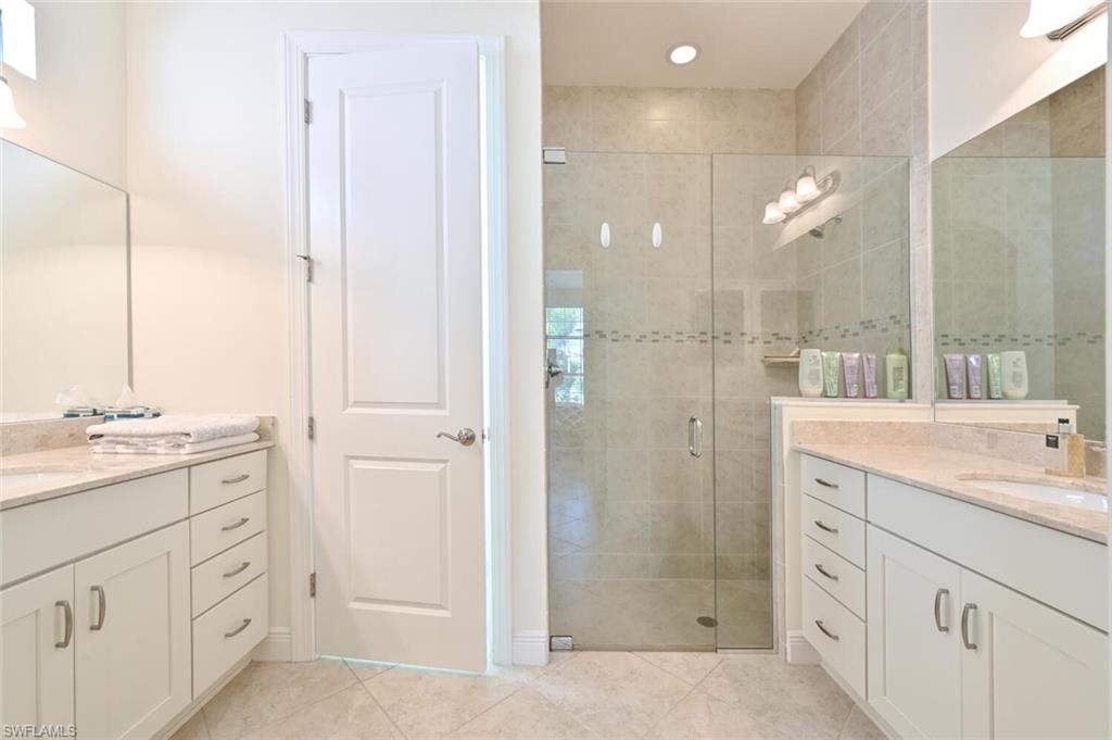 ARTESIA - Residential Lease