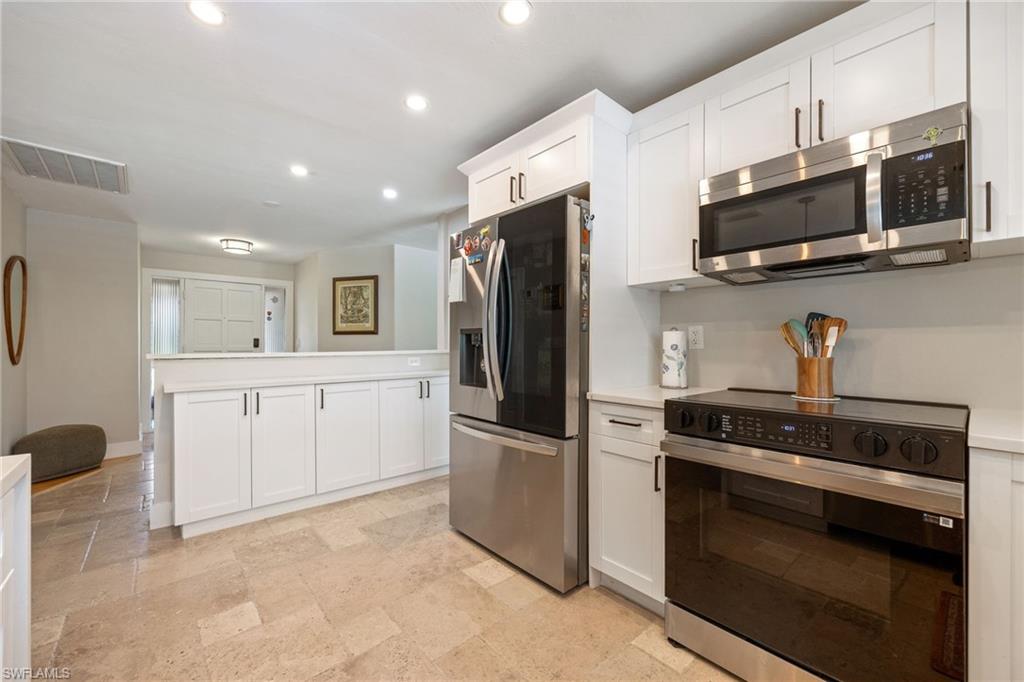 HERITAGE FARMS - Residential