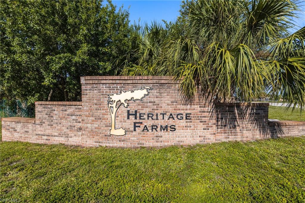 HERITAGE FARMS - Residential