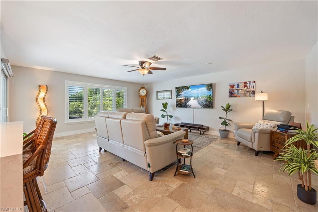 HERITAGE FARMS - Residential