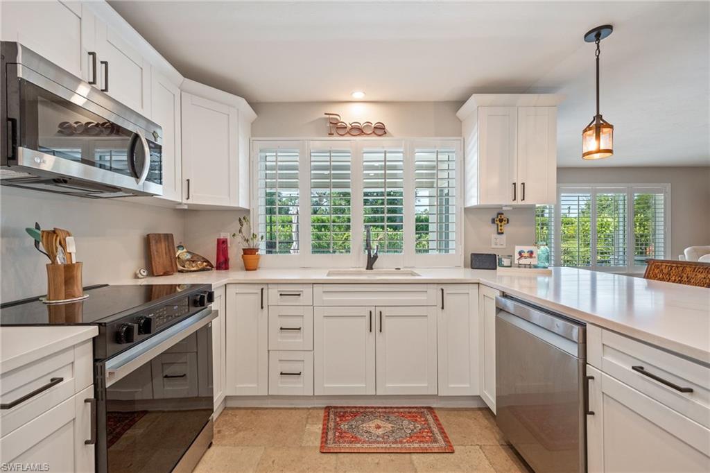 HERITAGE FARMS - Residential