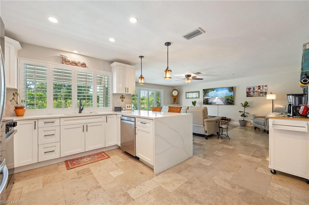 HERITAGE FARMS - Residential