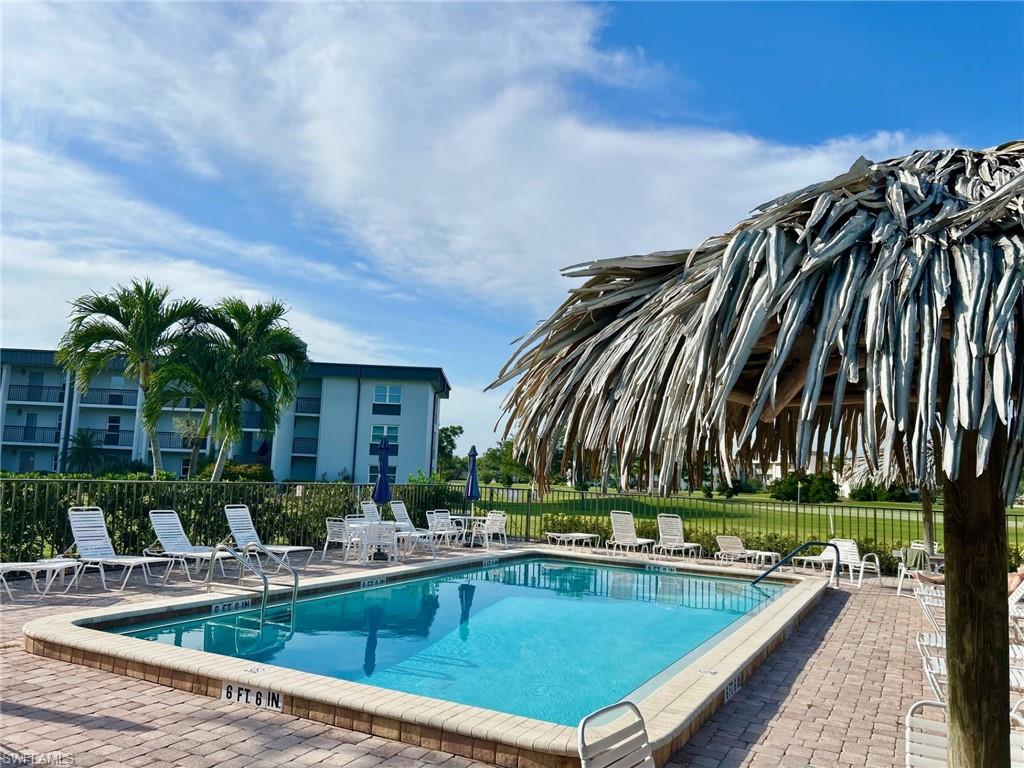 SEVEN LAKES - Residential