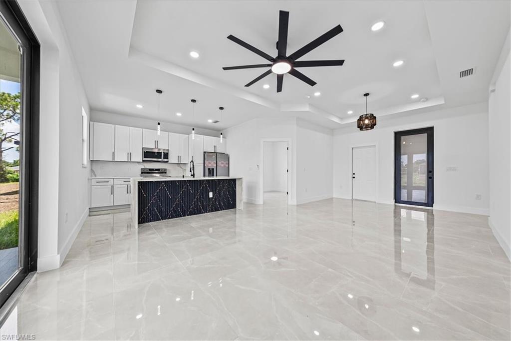 LEHIGH ACRES - Residential Income