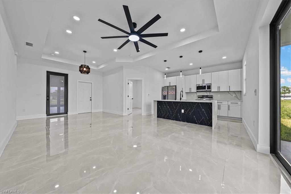 LEHIGH ACRES - Residential Income