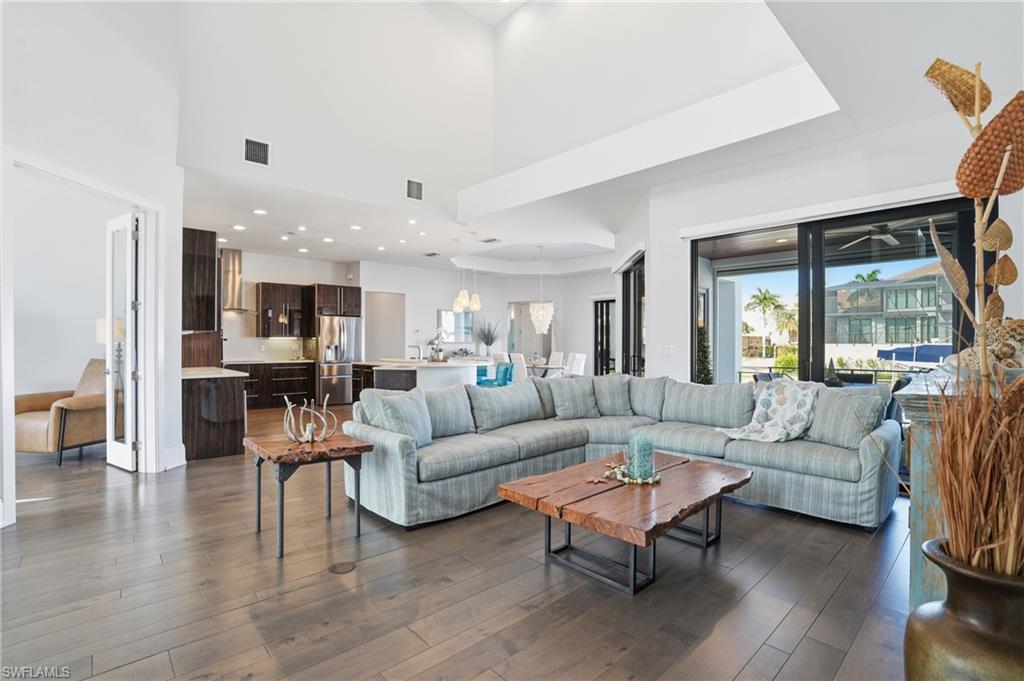CONNERS - Residential
