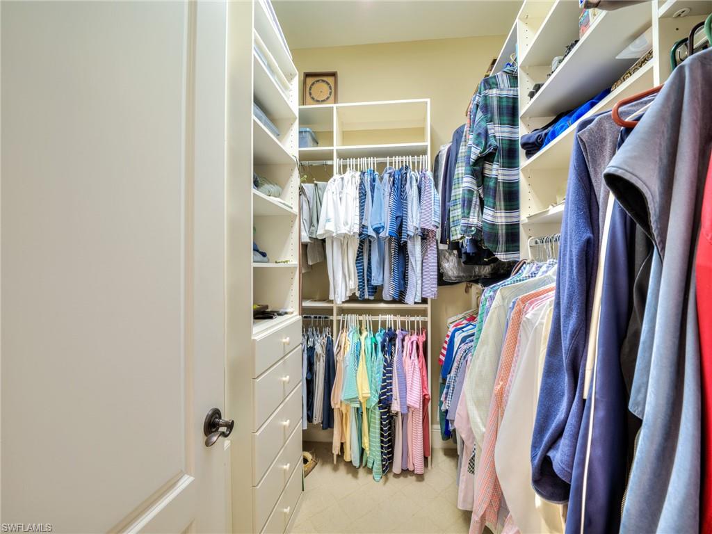 OAKBROOK - Residential